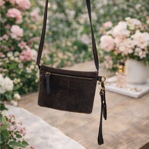 Born Leather Crossbody Wallet Purse Black Brown